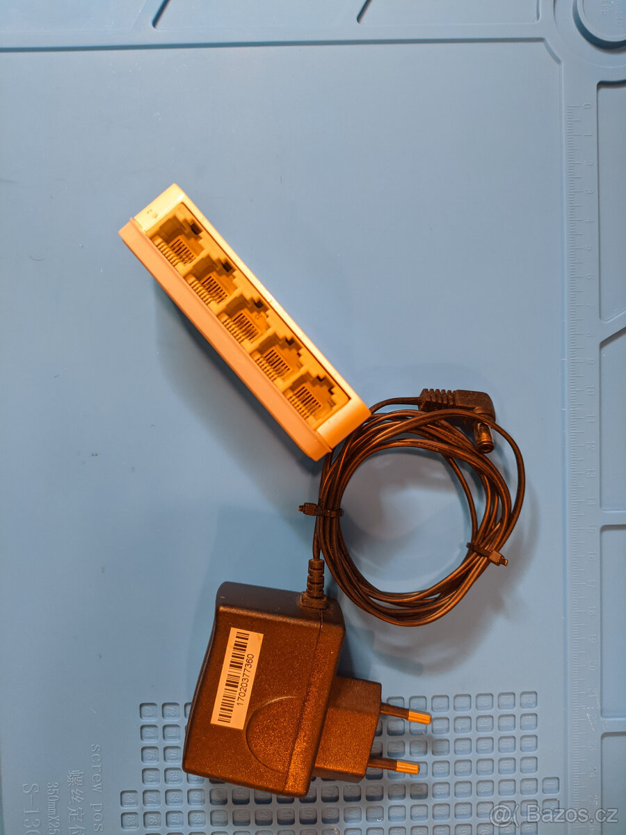 switch D-Link GO-SW-5E - 3