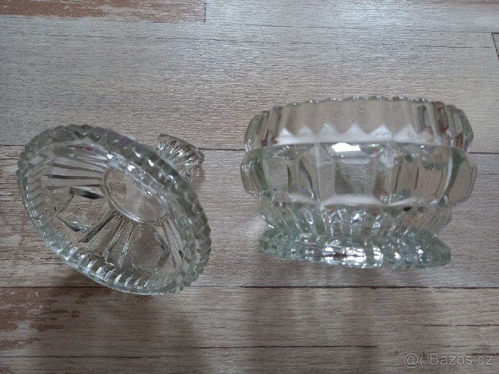 Skleněná nádoba - 3