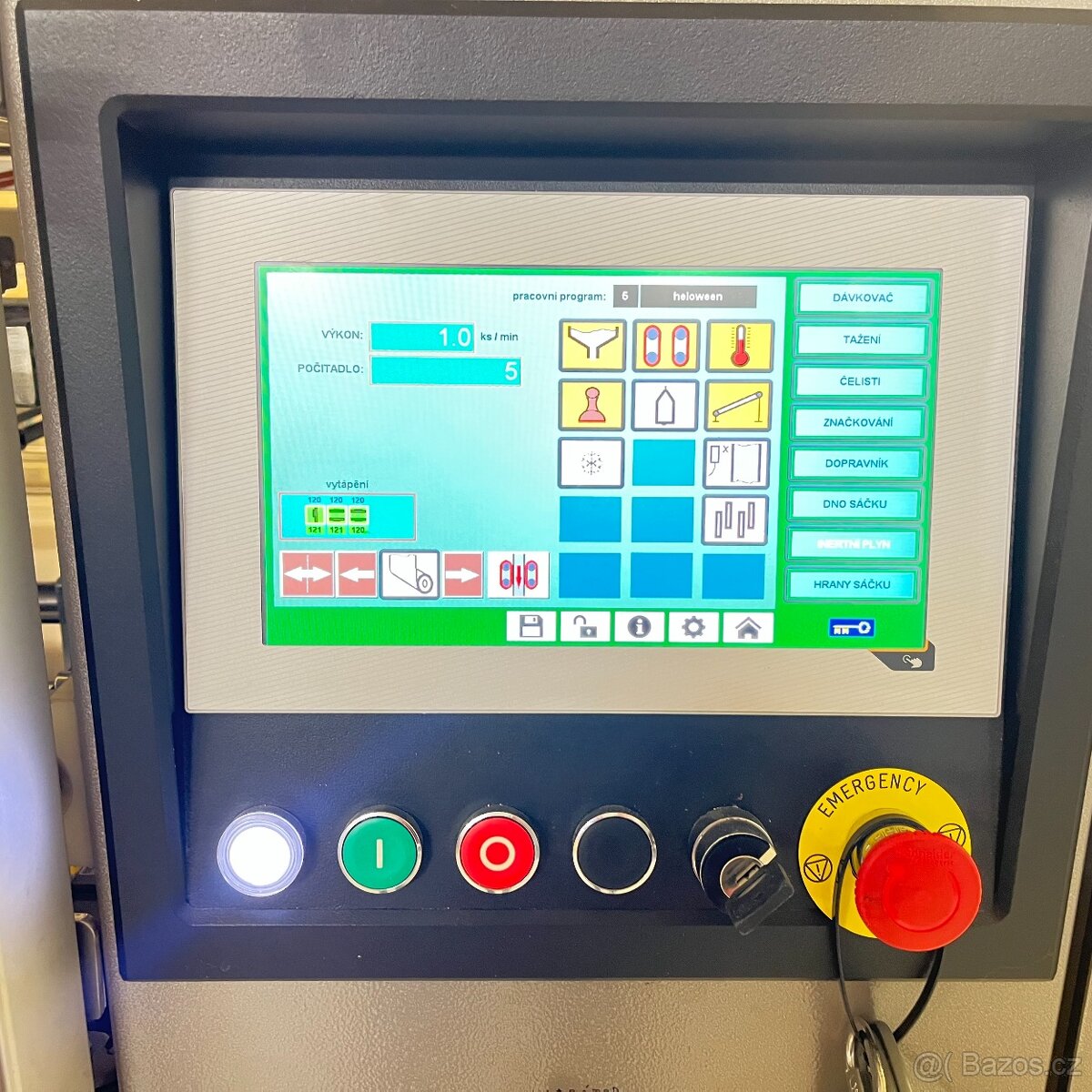 vertikální plnicí/uzavírací stroj - 3