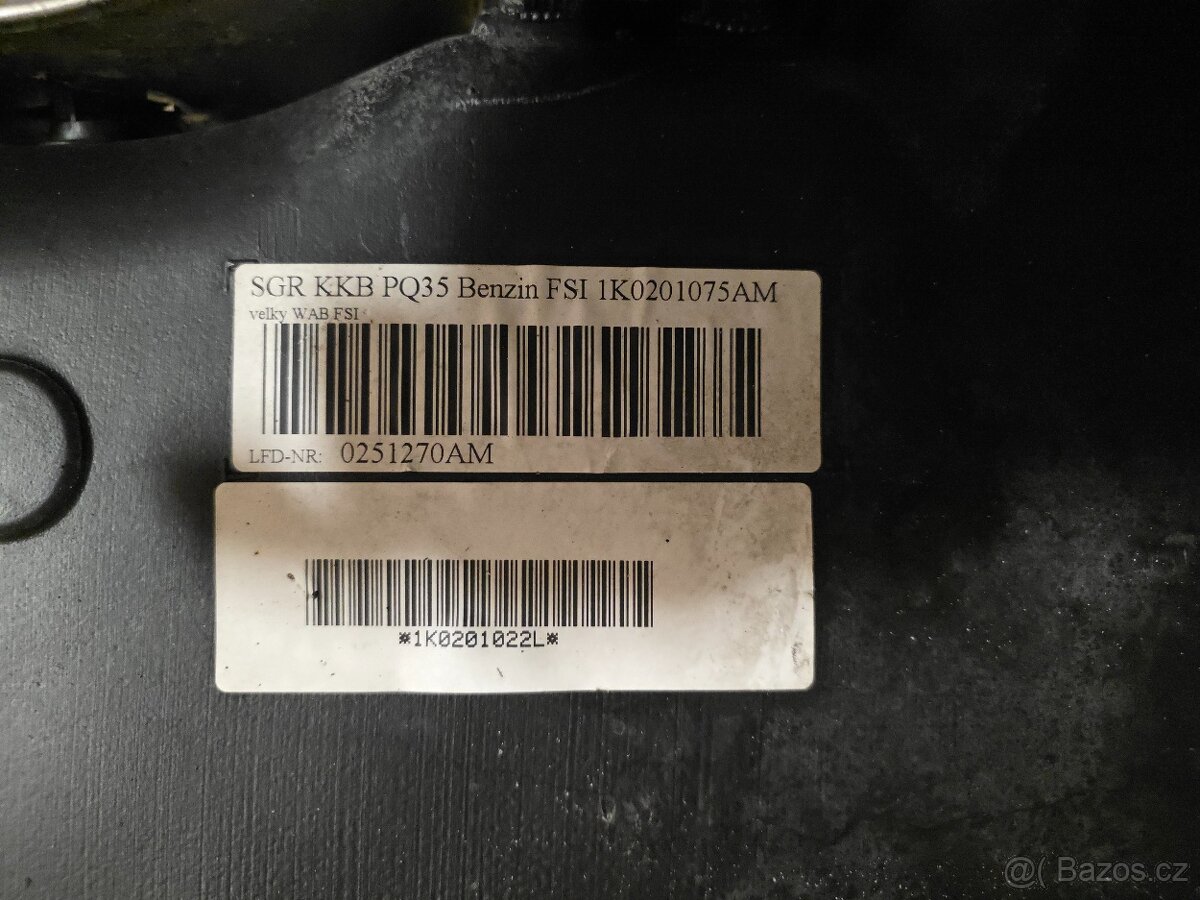 Prodám nádrž Škoda Octavia 2 RS - 3