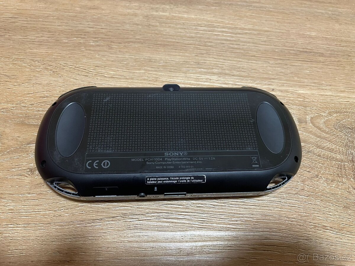 SONY Playstation VITA PCH-1004 - 3