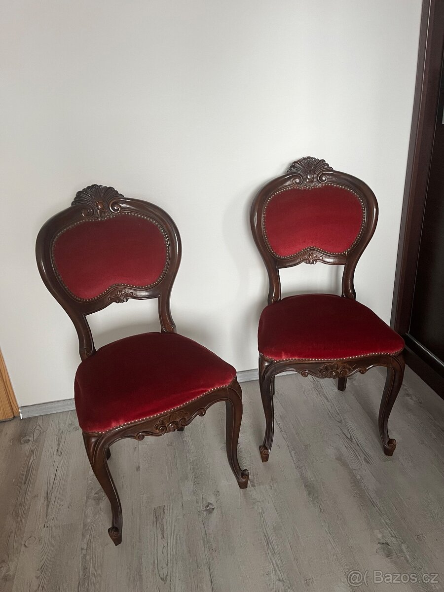 Starožitný stul + židle - 3