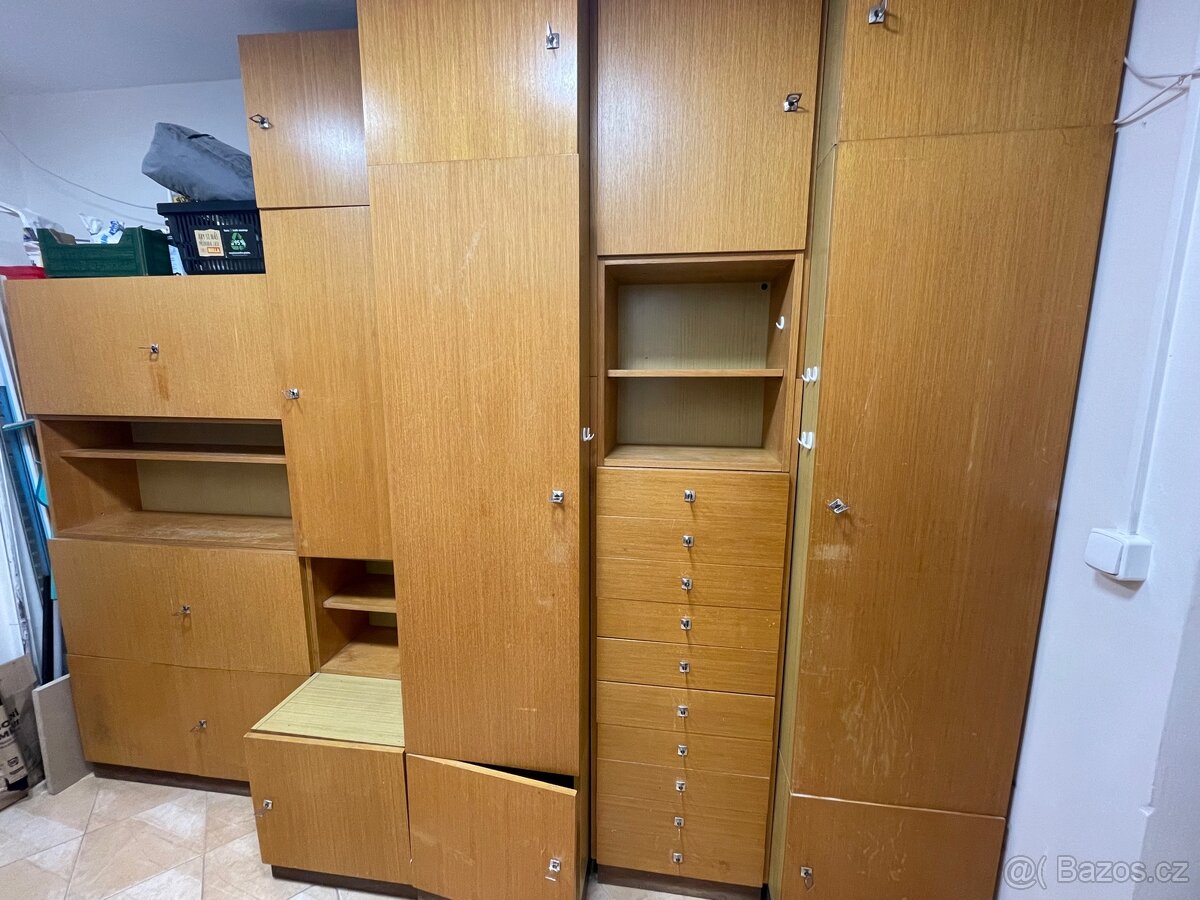 skříň - univerzál - 3