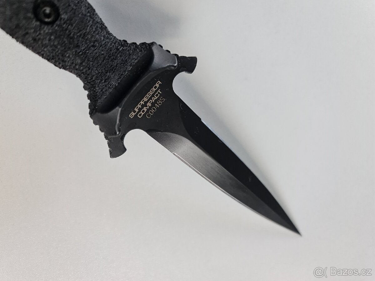 Nůž Extrema Ratio SUPPRESSOR C
- 3