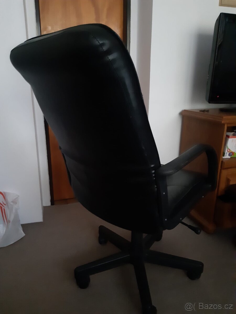 Kancelářské křeslo - 3