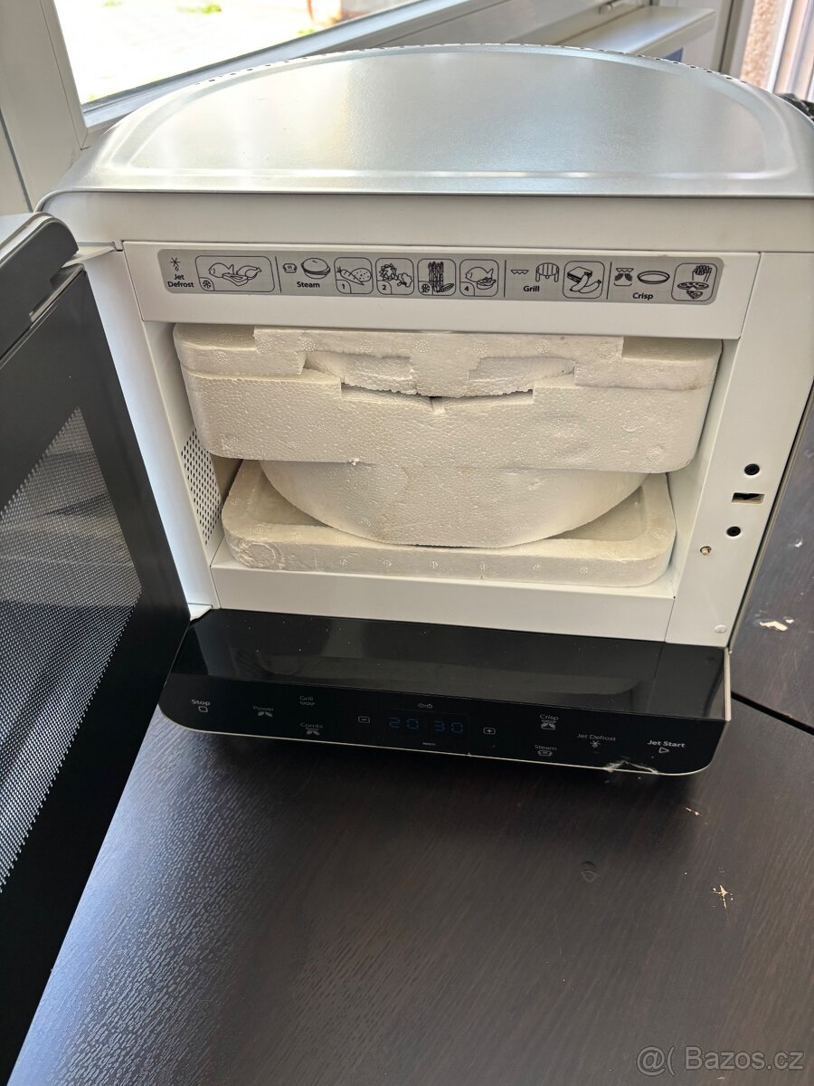 Nová mikrovlnná trouba Whirlpool - 3