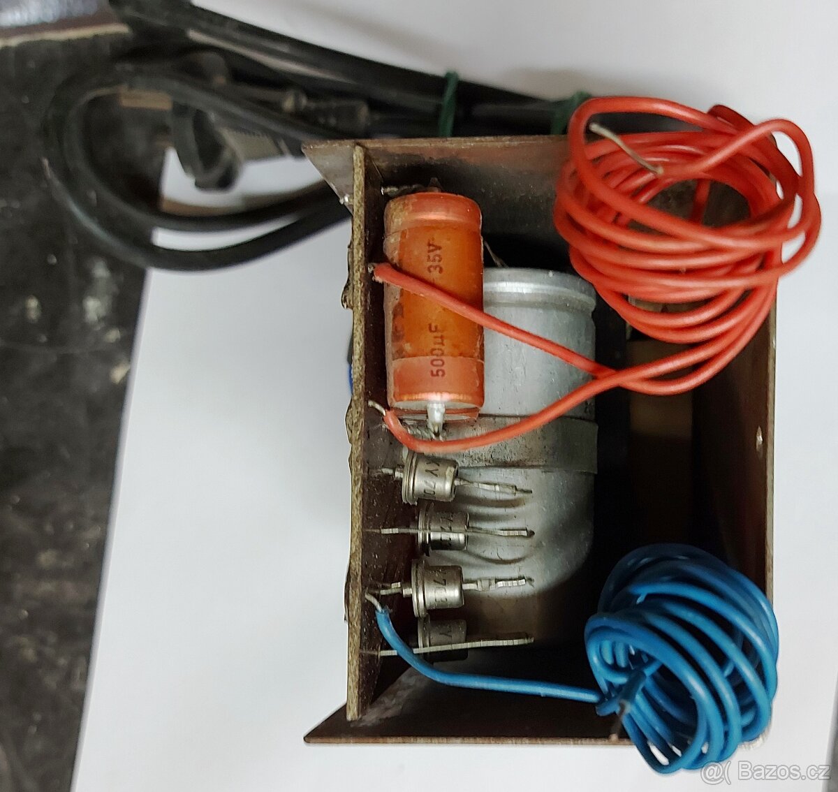 Síťový transformátor s usměrňovačem - 3