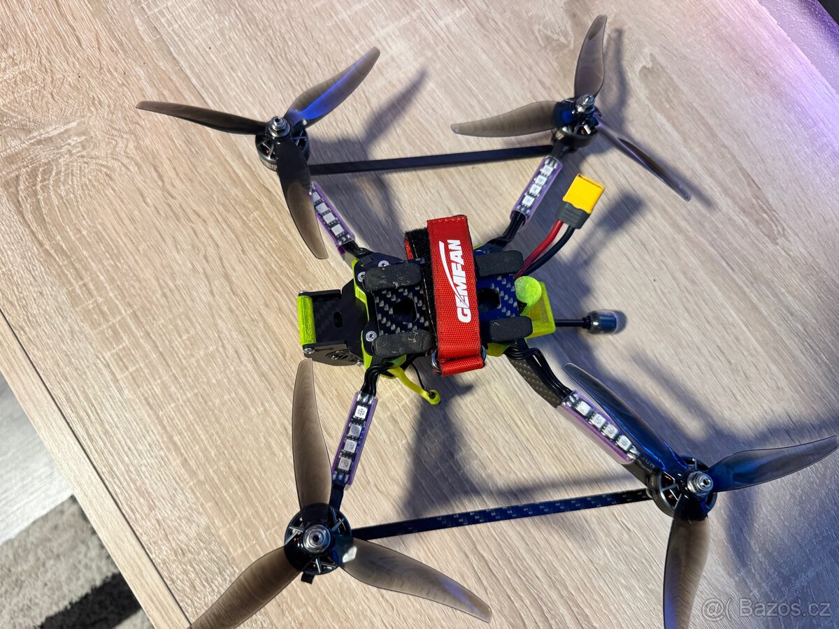 XAERO FPV dron GoPro Verze - 3
