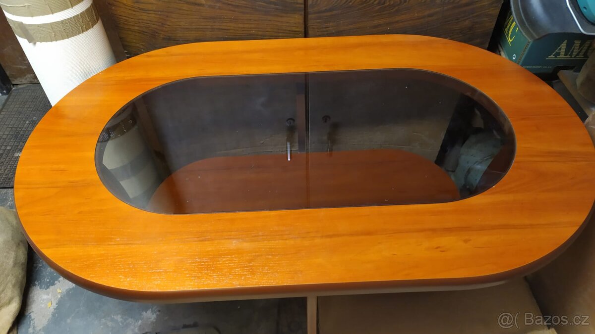 Konferenční stolek - 3