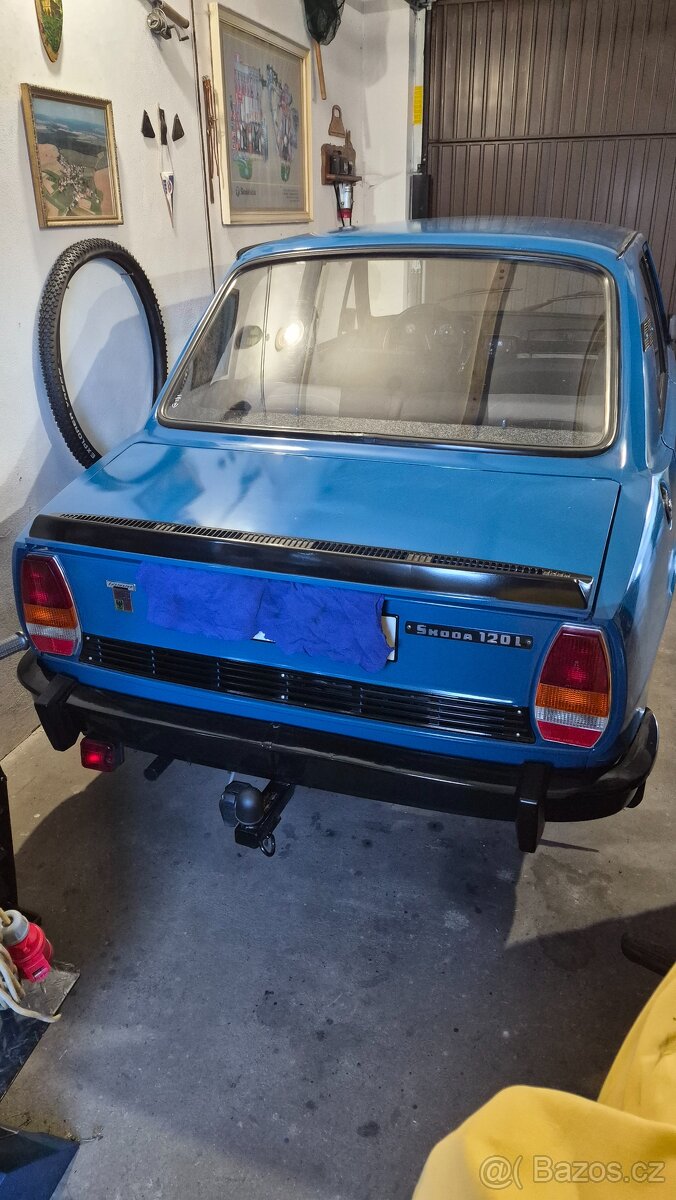 Škoda 120L - 3
