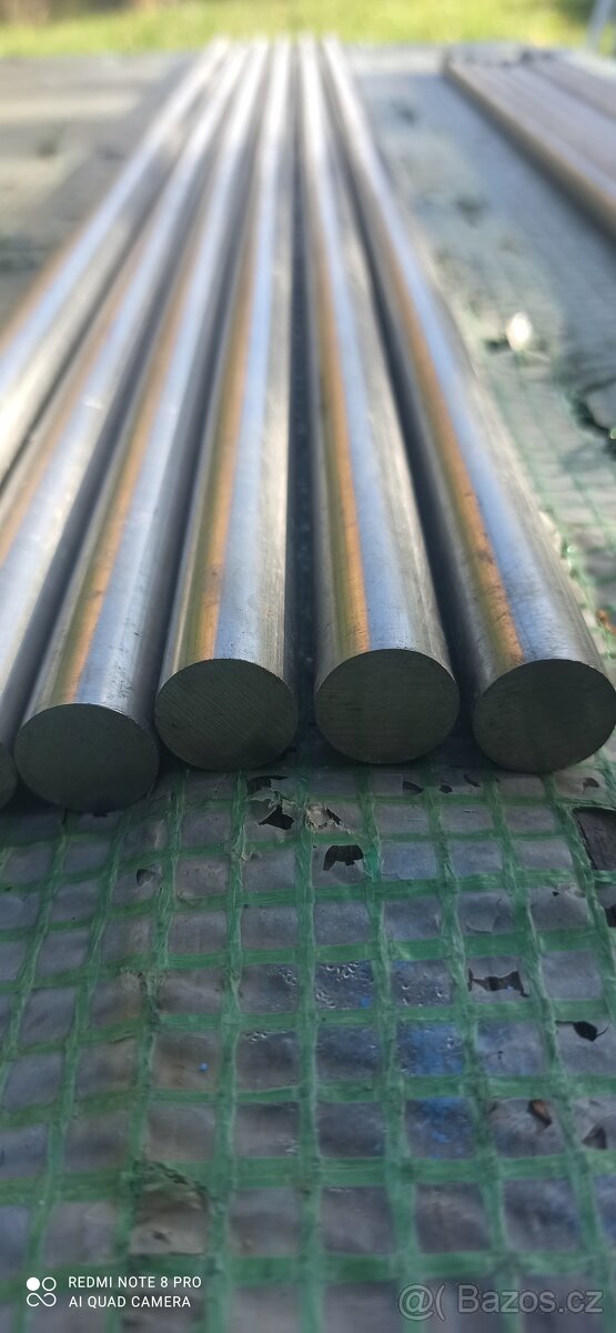 Tyče kruhové nerez, spojovací úhelníky, matice s kalotovžkou - 3