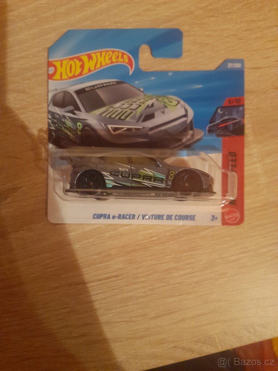Prodám autíčka hot wheels - 3
