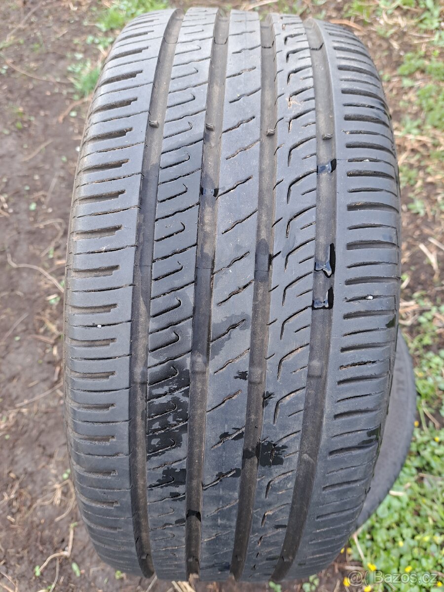 Letní pneu. Barum 225/45 R 17 - 3