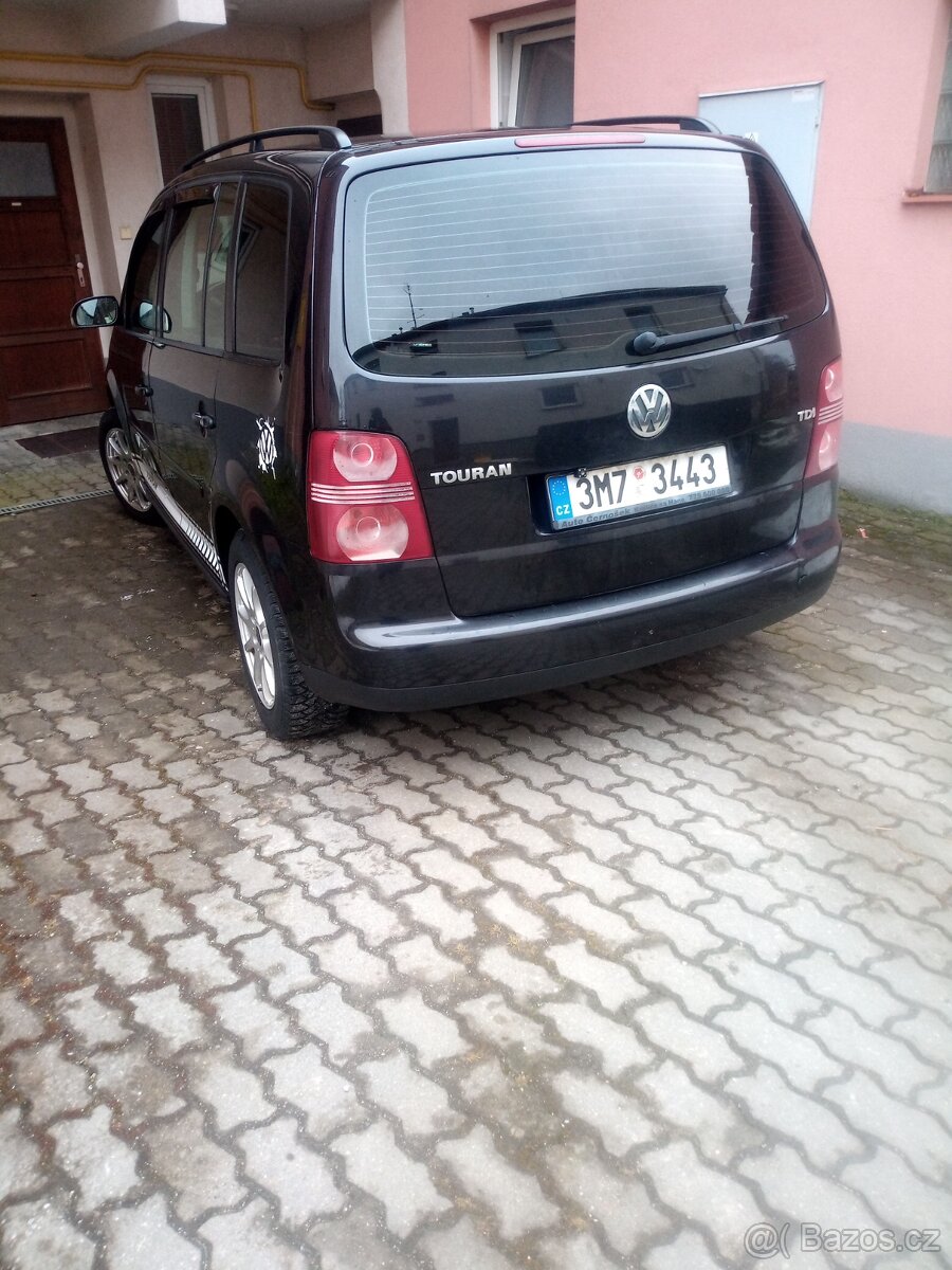 Touran - 3