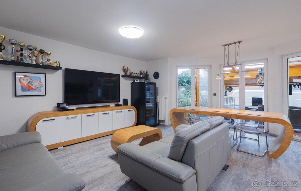 Prodej: ŘRD v Hostivicích u Prahy - 3