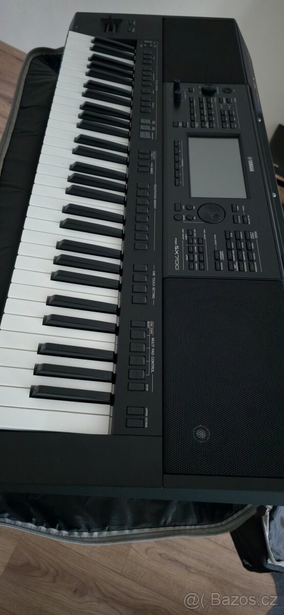 Yamaha psr sx700 - 3