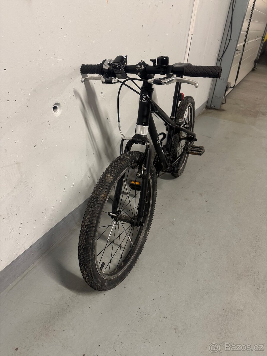 Dětské kolo KUbikes 20L - černé - 3