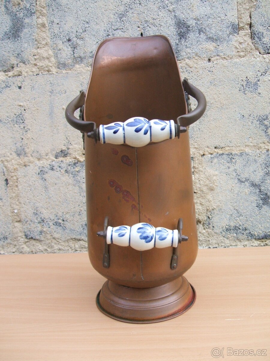 Historická měděná konvice - 3