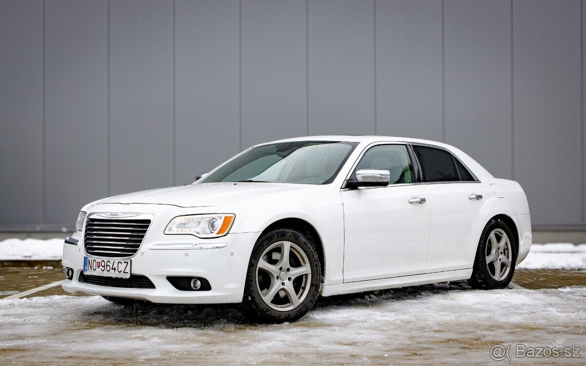 Limuzína Chrysler 300c 2014 - 3