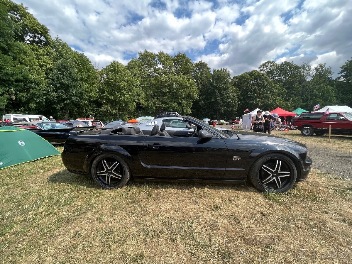 Mustang GT V8-manual Turbo nehavarováno