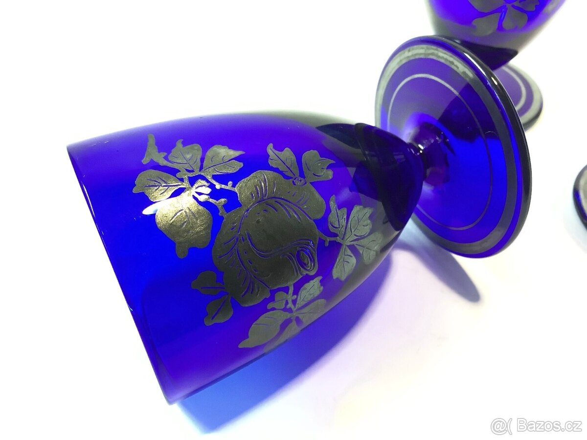 Vintage sada panáků z kobaltově modrého skla - 3