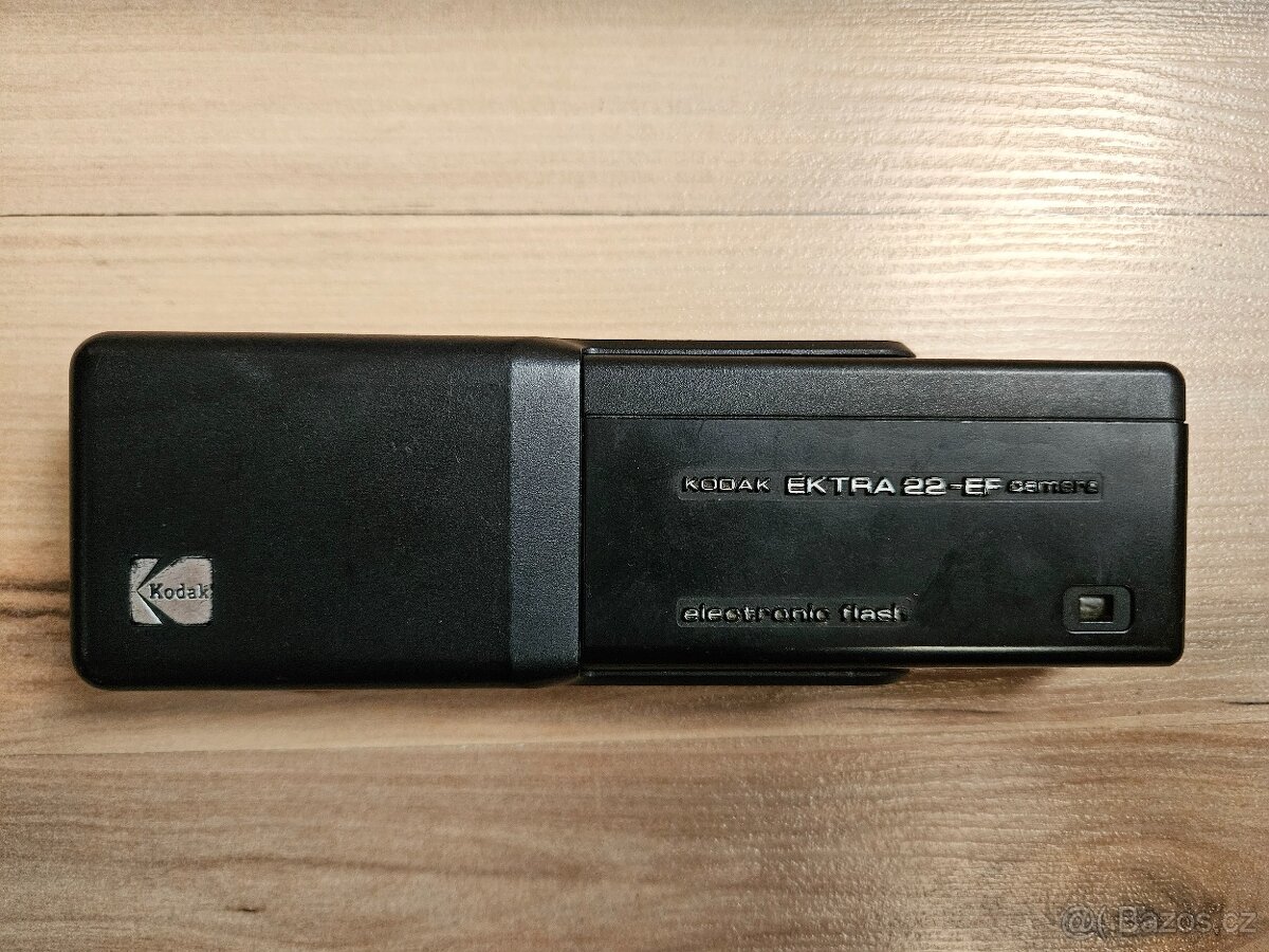 Kodak Ektra 22-EF camera - 3