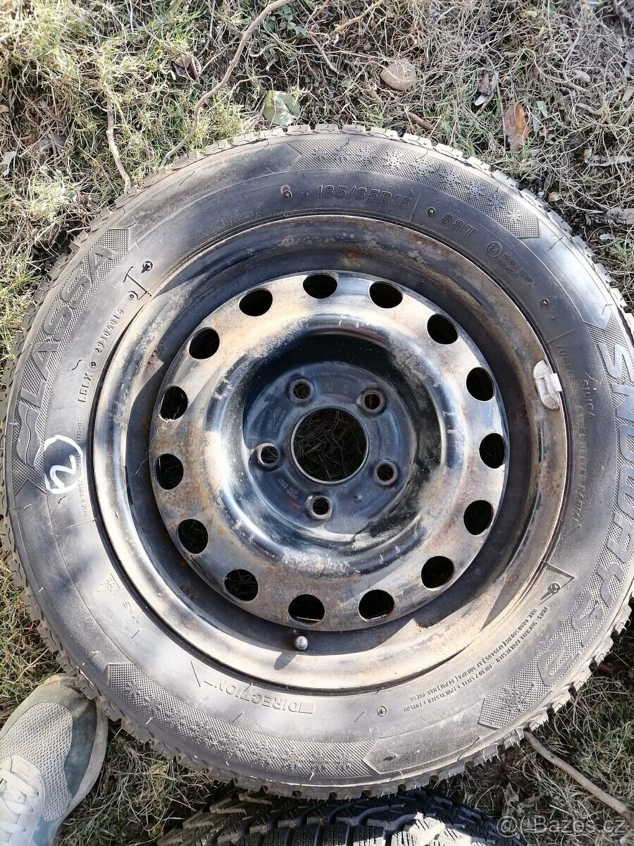 HYUNDAI KIA disky 5x114,3 R15 ET 47 - 3