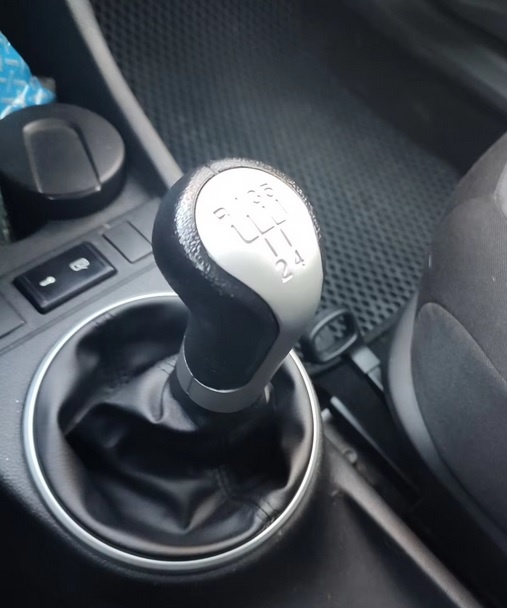 Radiaca páka pre ŠKODA FABIA 1 / 2 - 3