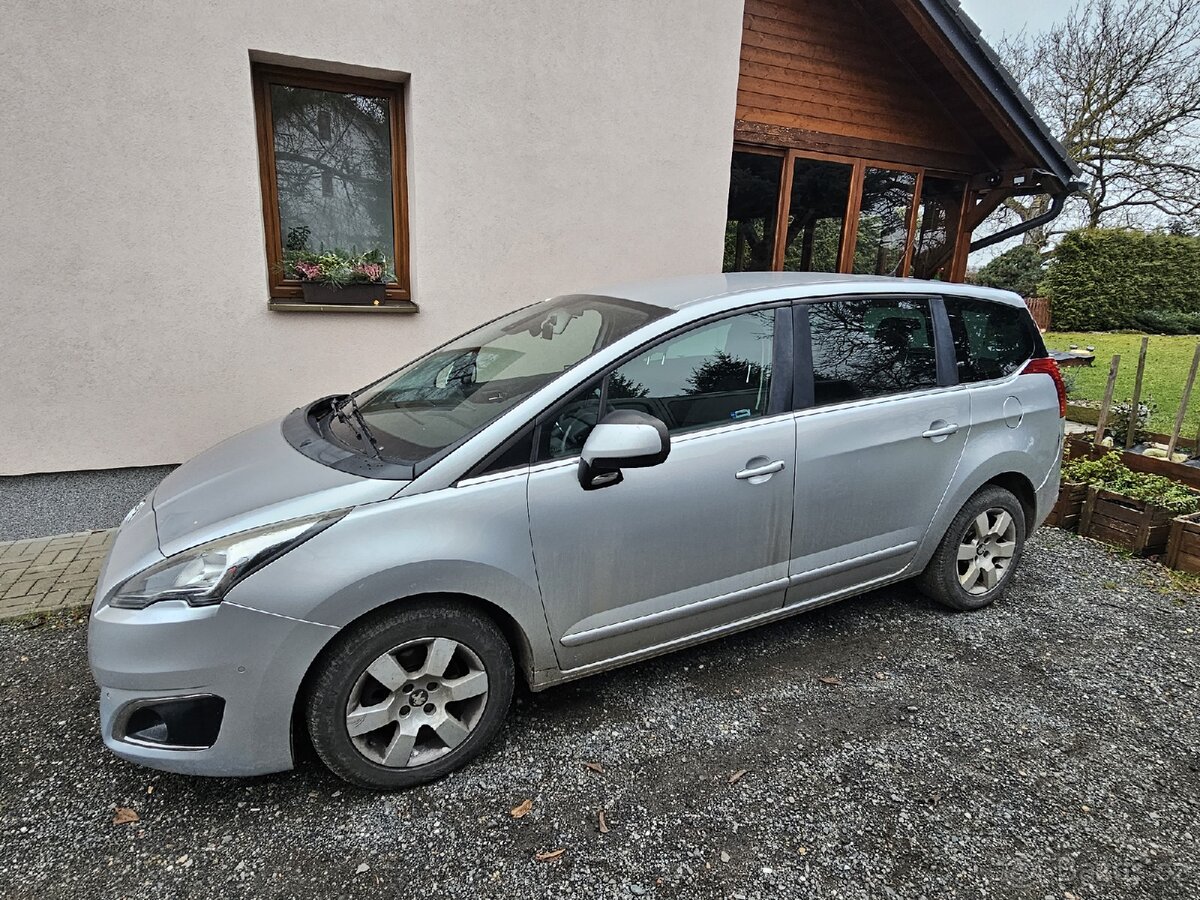 Peugeot 5008 1.6 hdi - 3