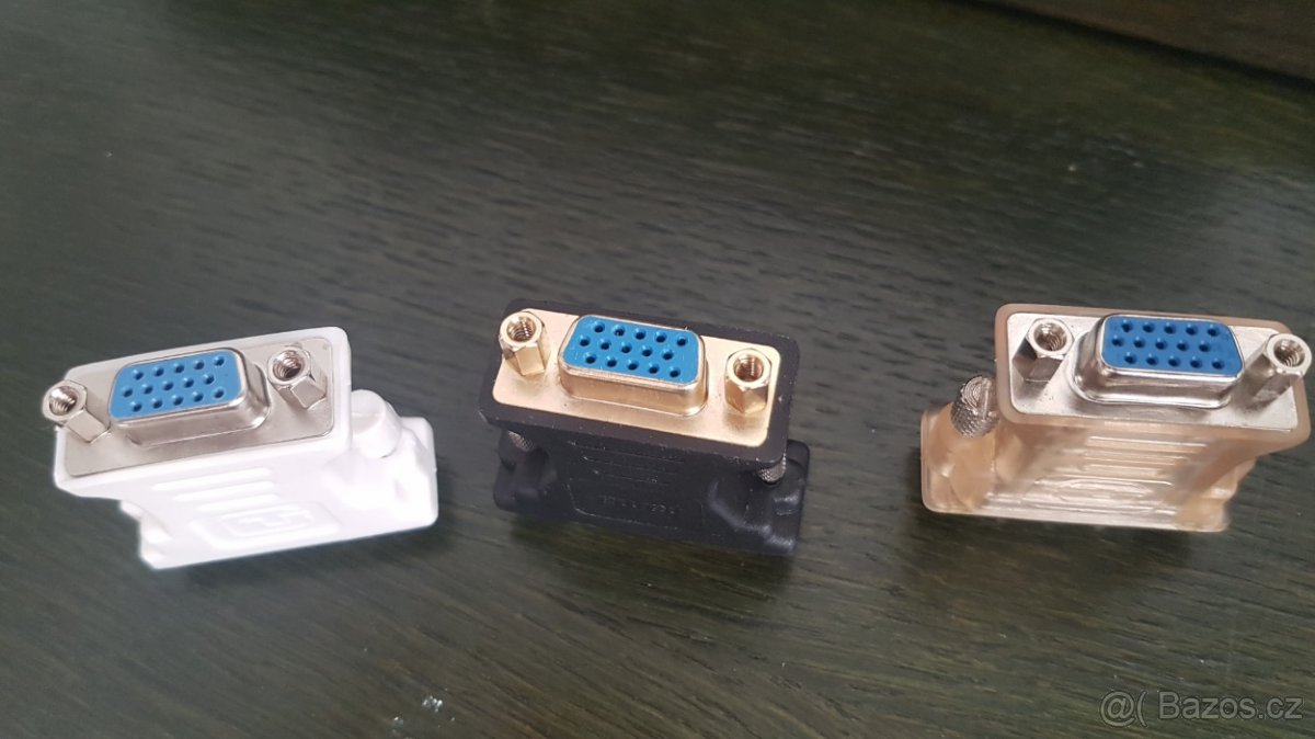 3x redukce DVI/VGA - 3