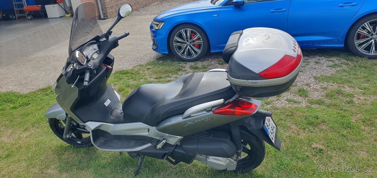 Yamaha 250 X-MAX - 3