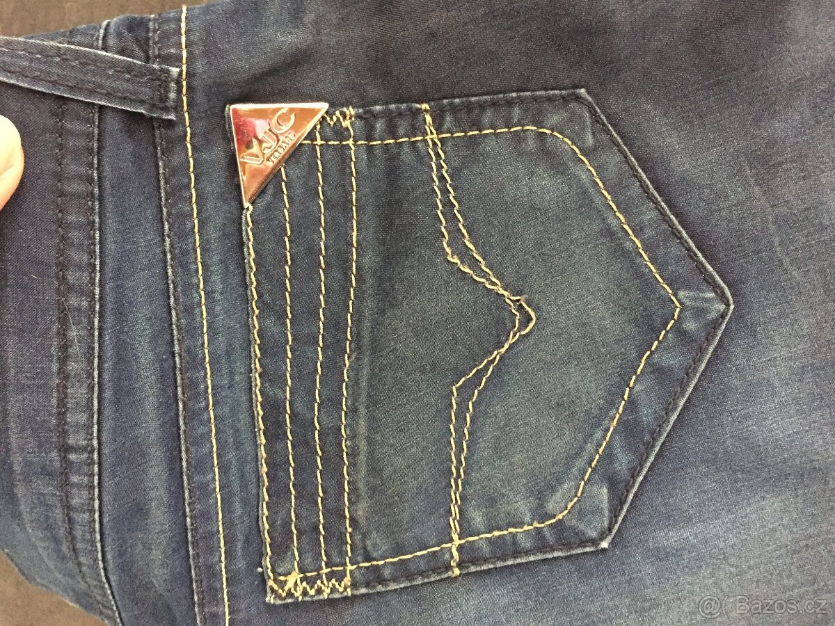 Džíny Guess, Armani, Versace - 3