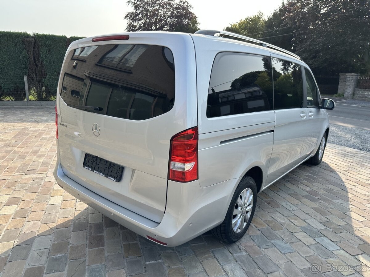 Mercedes Benz V 220 class top - 3