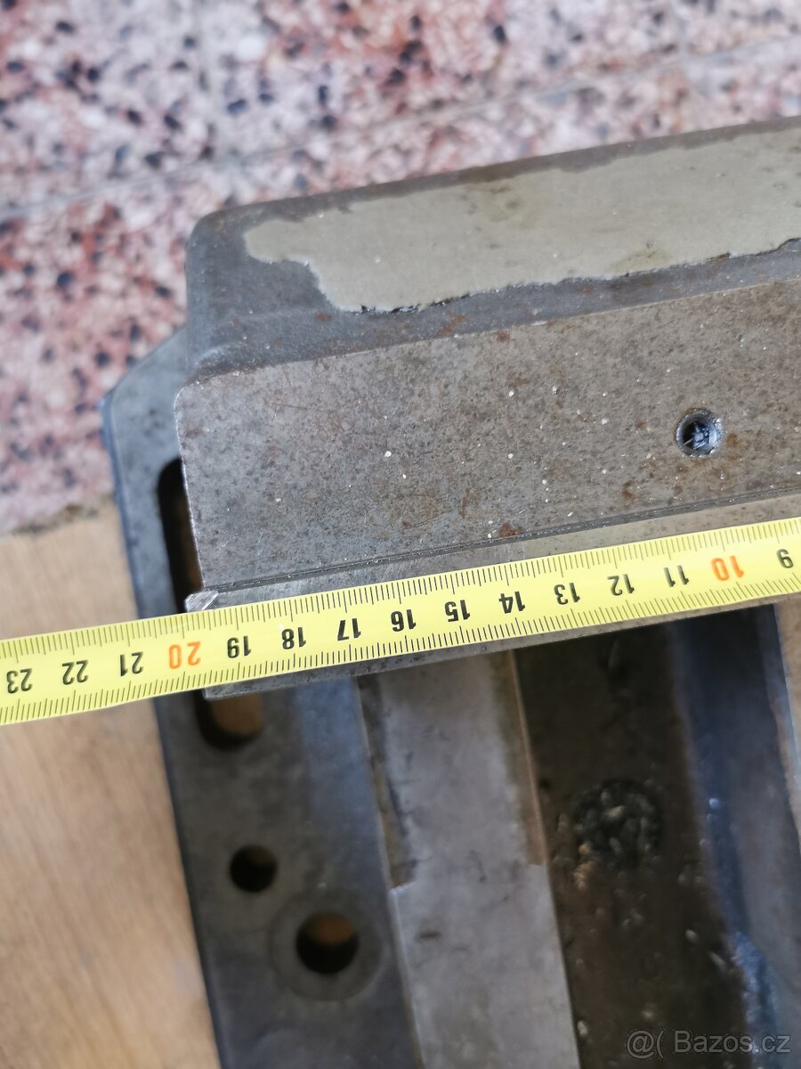 Prodám hydraulický svěrák - 3