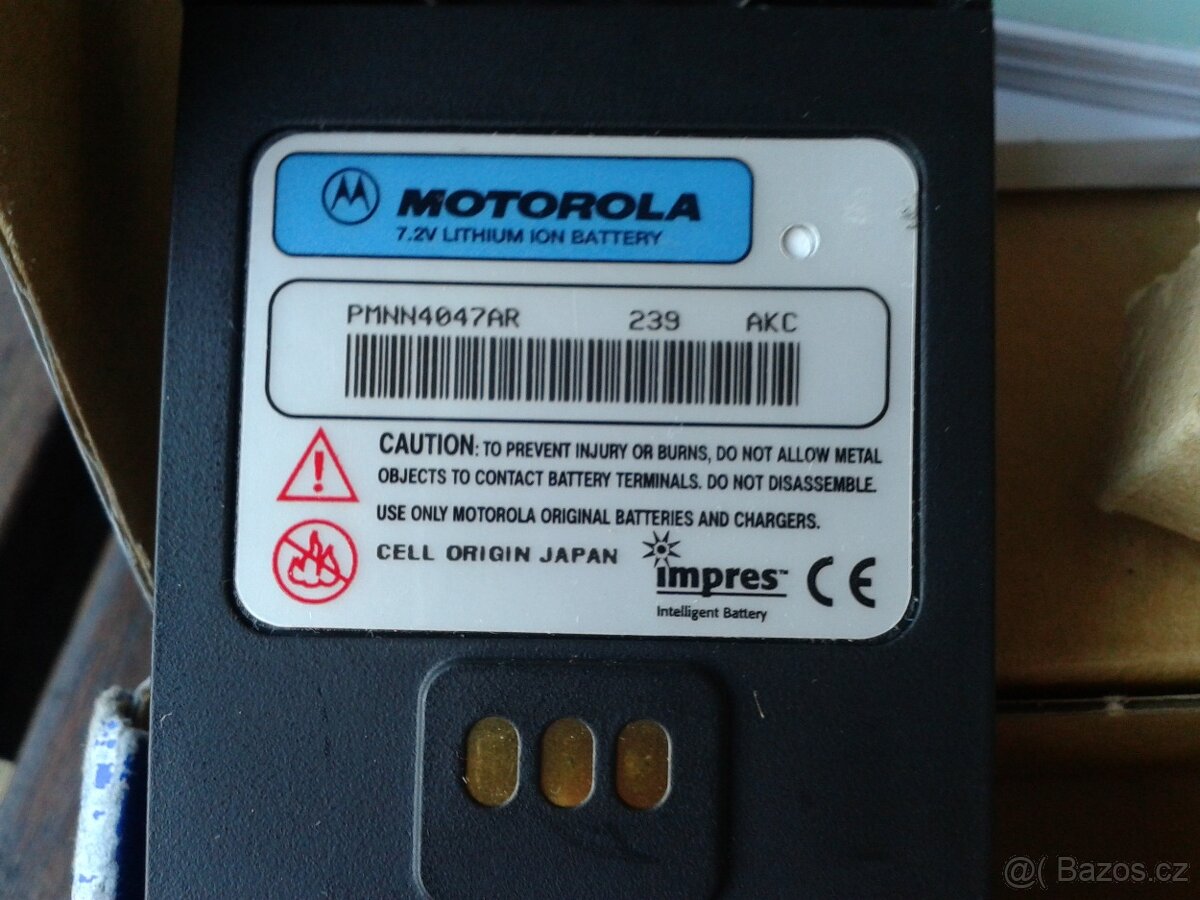 Motorola MTP 700 TETRA včetně příslušenství - 3