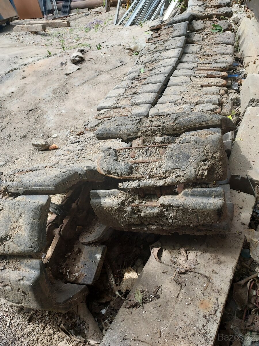 Pásy na bagr 5t - 3