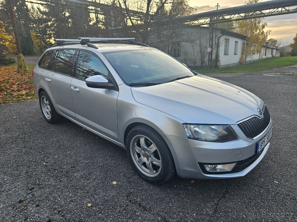 ŠKODA OCTAVIA 3//COMBI //1.6TDi//81KW// - 3