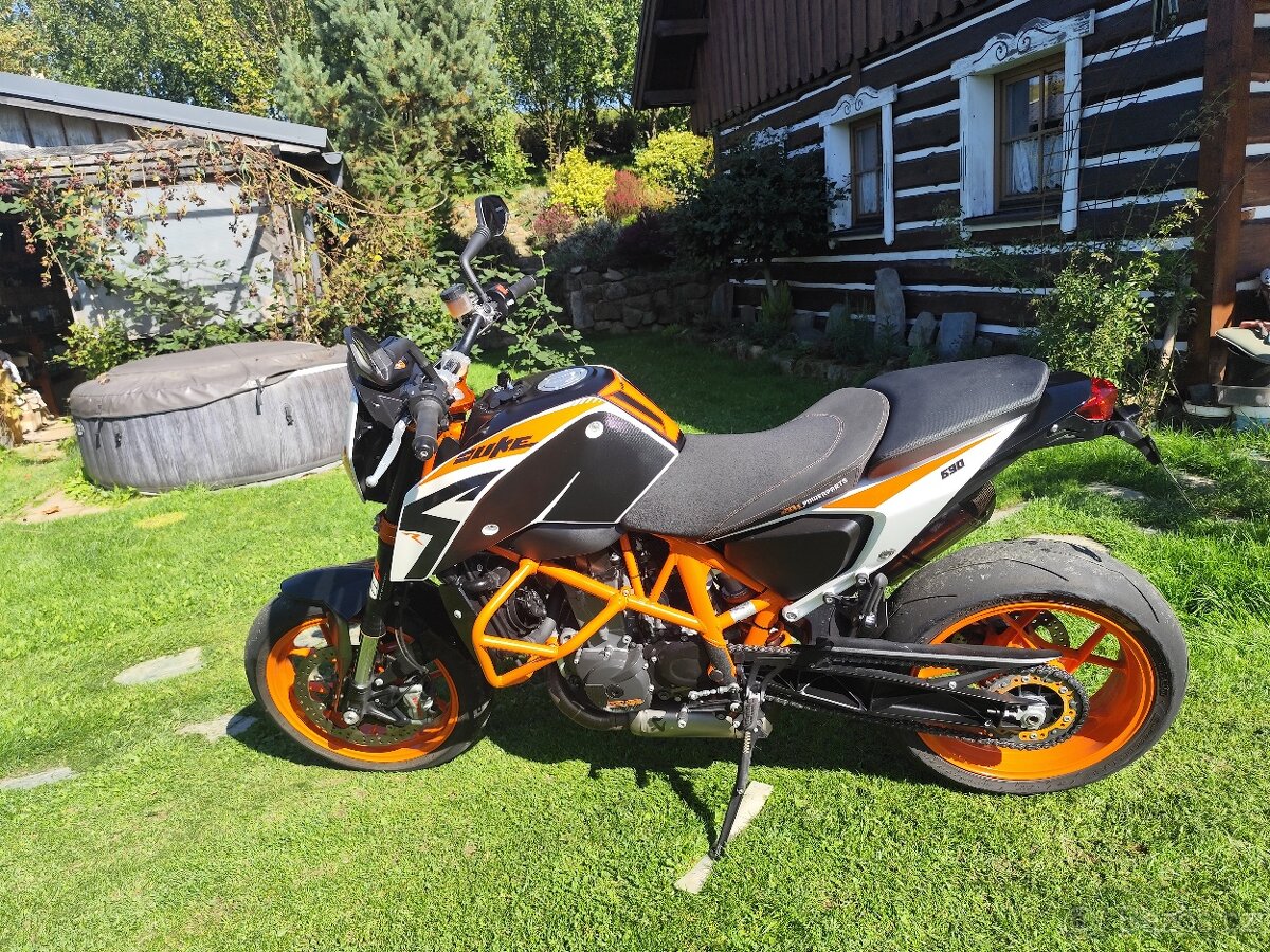 KTM 690 DUKE R - 3