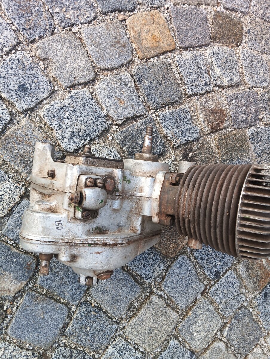 Motor ČZ 250 tourist, sport - 3