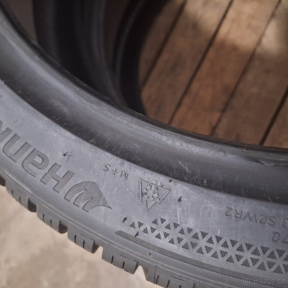 Prodám pneu HANKOOK - 3