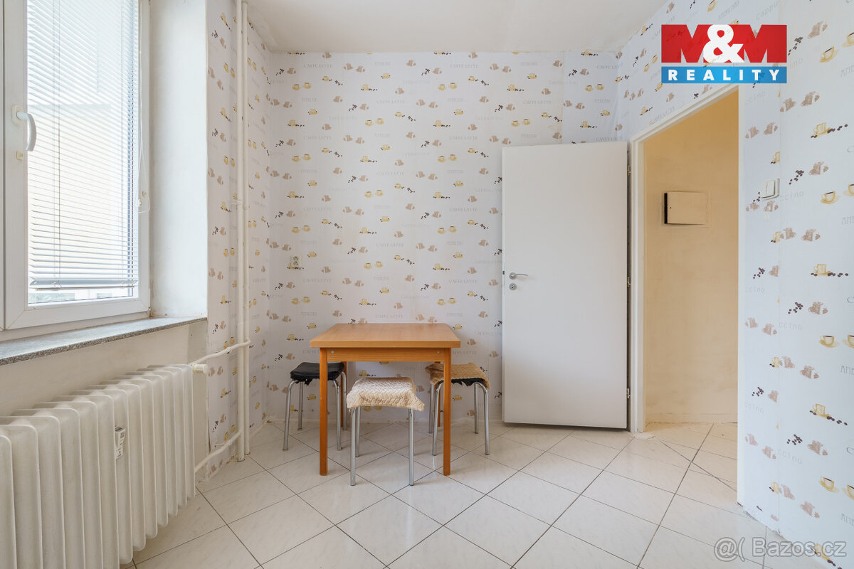 Prodej bytu 2+1, 55 m², Karlovy Vary, ul. K. Čapka - 3