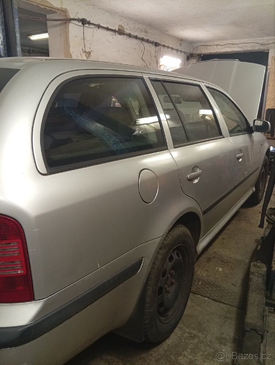 Škoda Octavia - 3