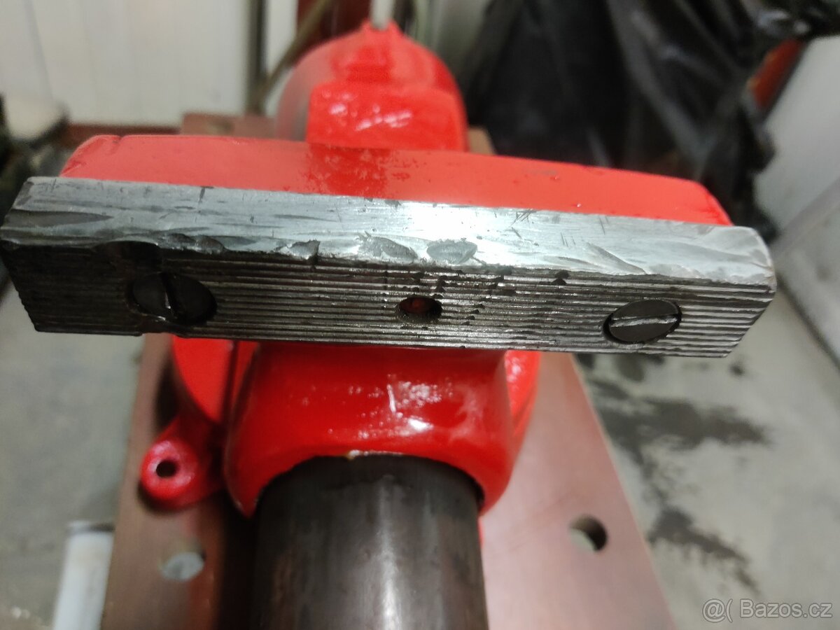 Svěrák York 150 - 3