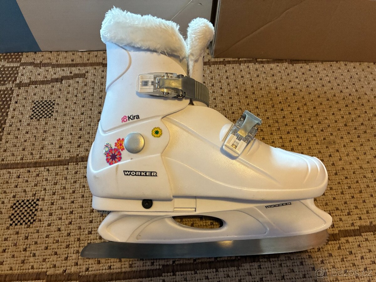 Dívčí lední brusle - 3