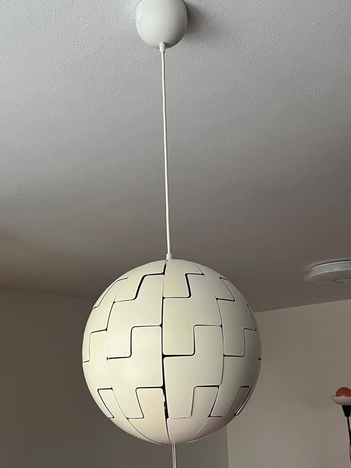 Ikonický lustr Ikea - 3