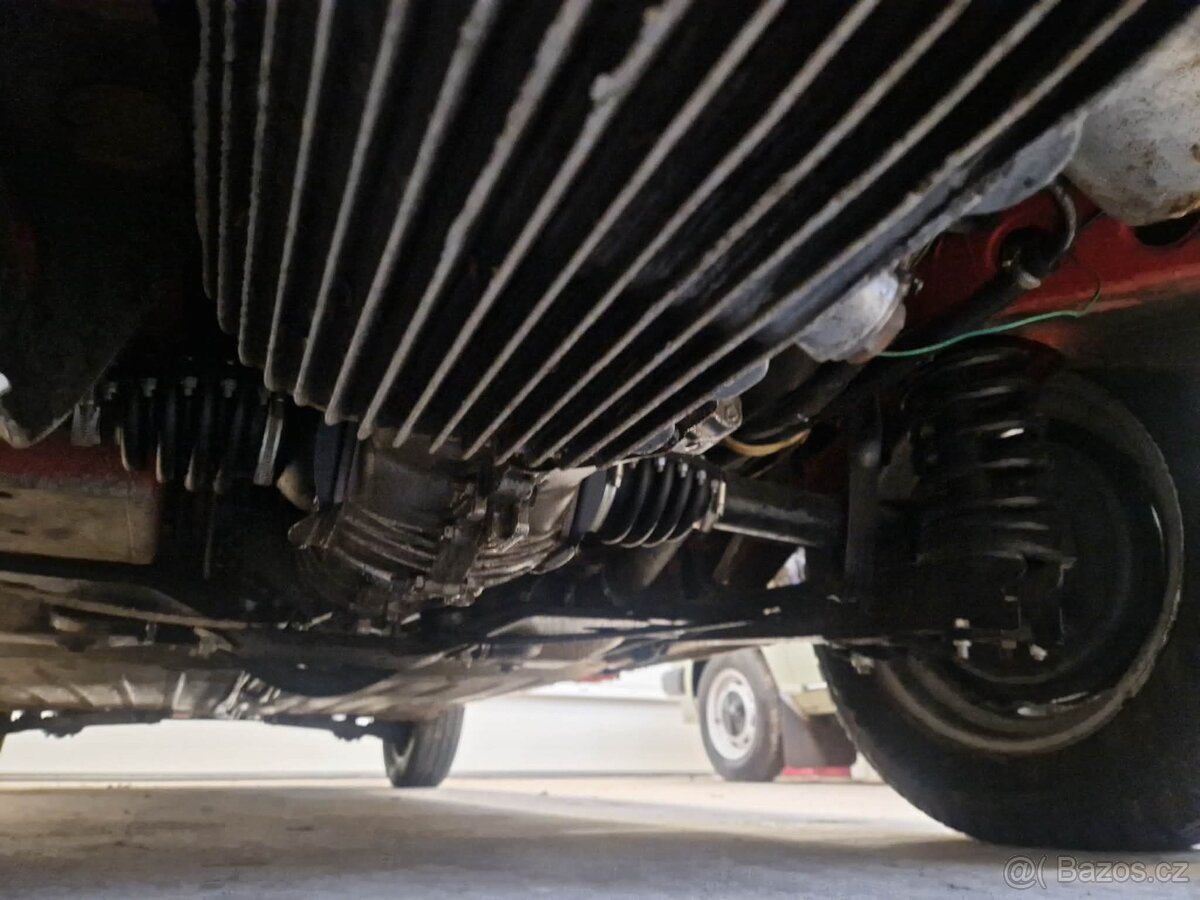 Prodám Škoda 120L rv 77 - 3