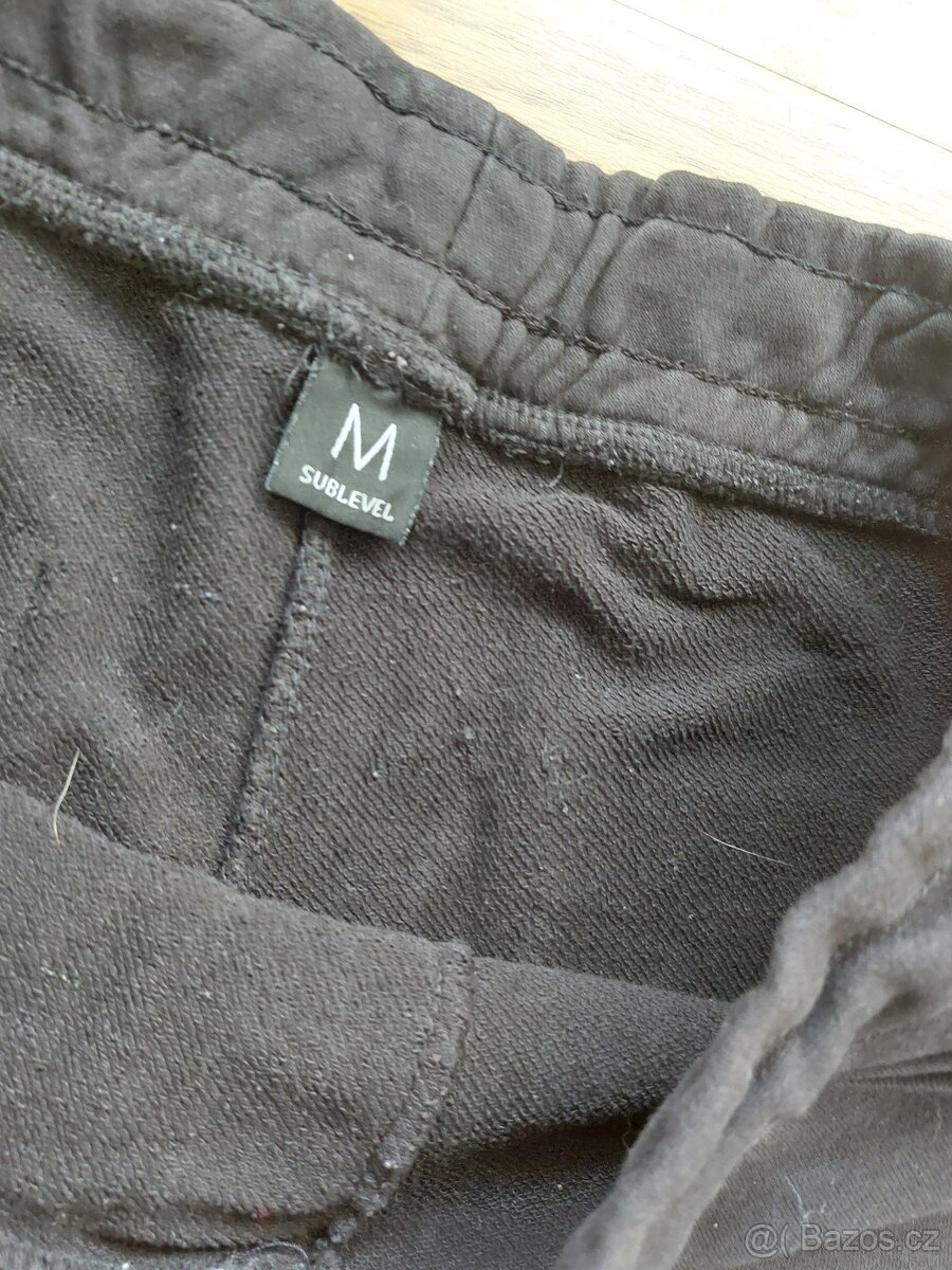 Chlapecké tepláky vel. M zn. Sublevel - 3