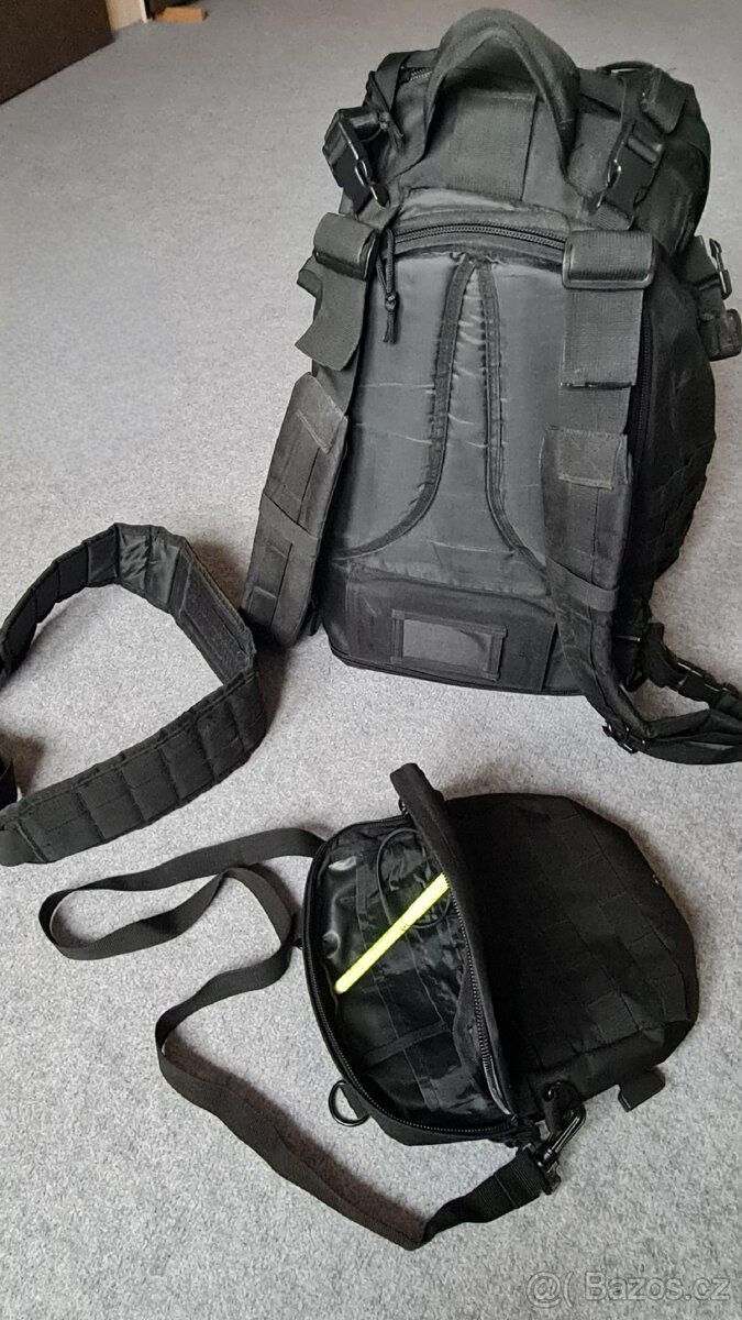 taktický batoh s MOLLE - 3