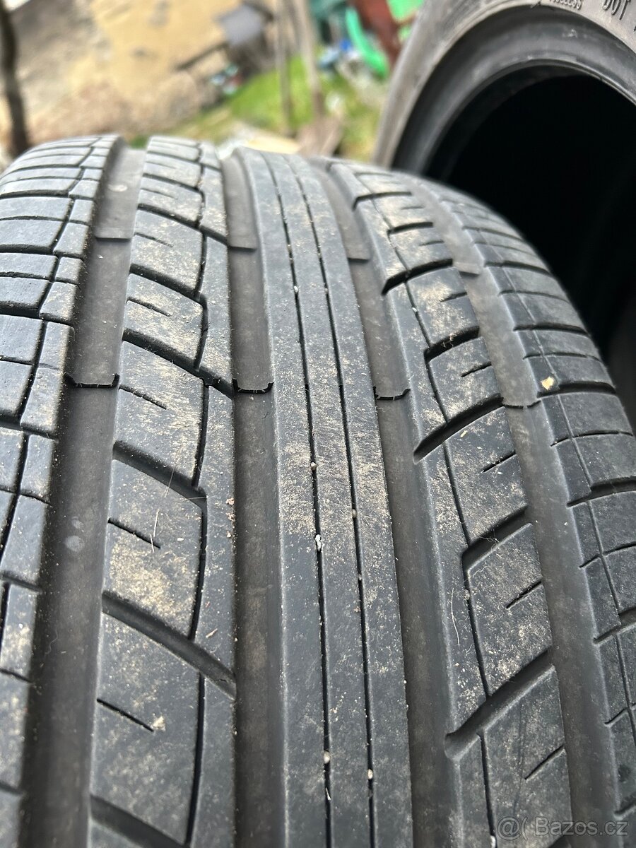 225/45/17 Letní pneumatiky - 3