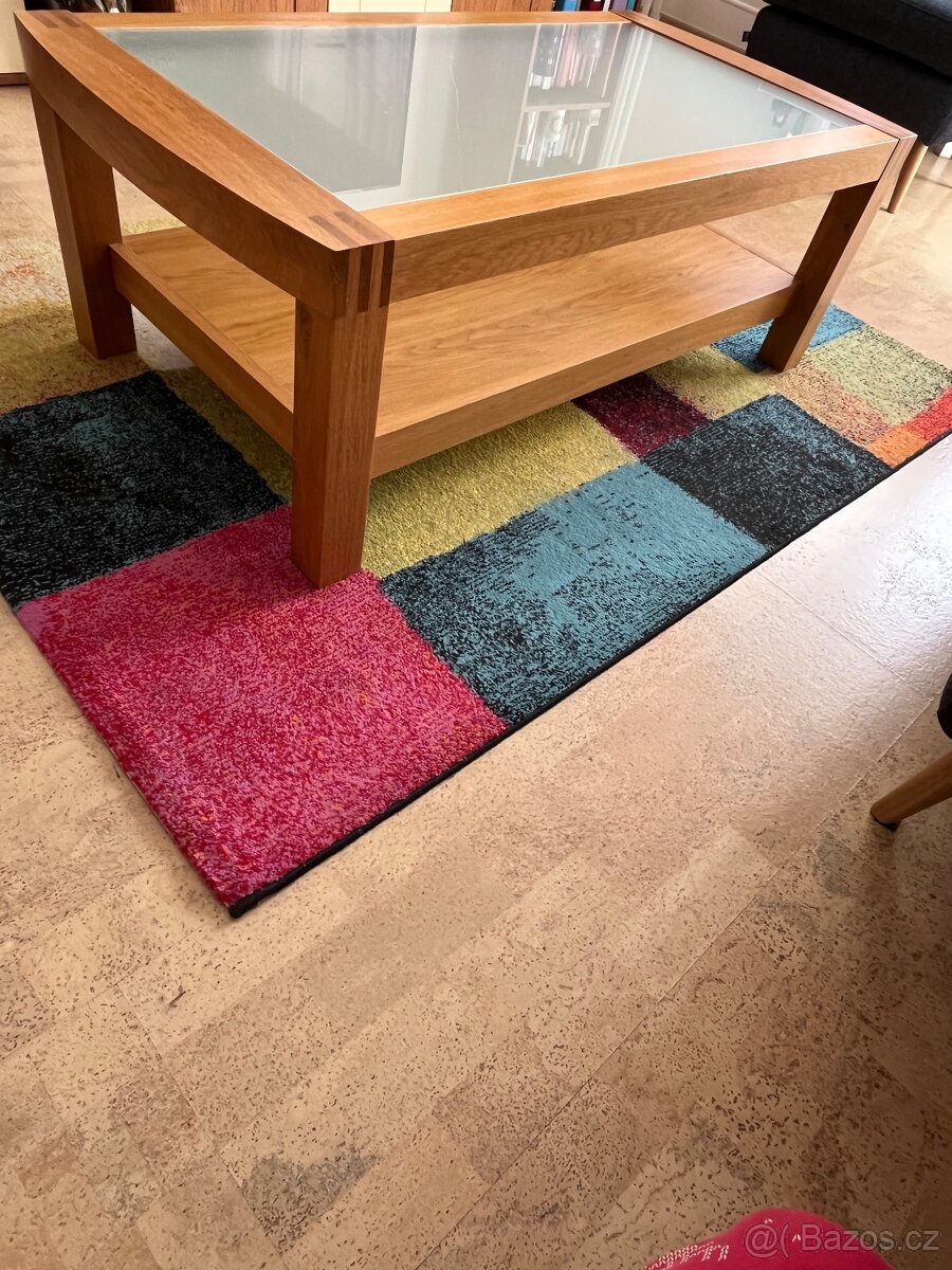 Konferenční stolek - 3